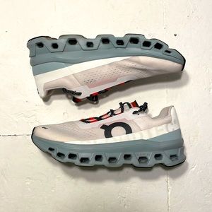 On CloudMonster sz 13